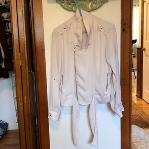 Silky, long sleeve top